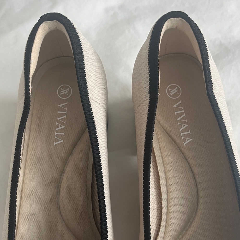 Vivaia Julie Black White Heels - Picture 6 of 10